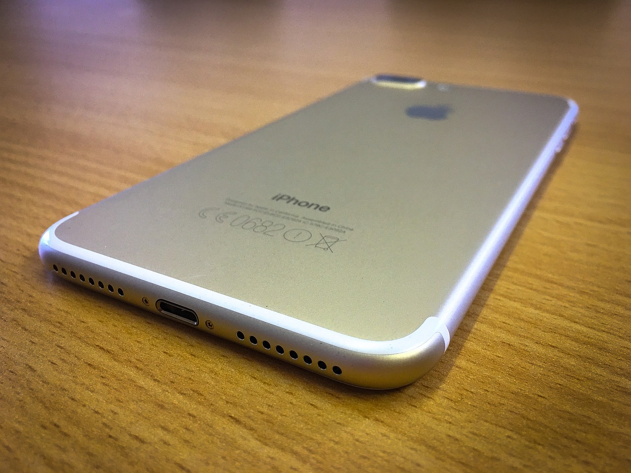 苹果iPhone 6上市时间的详细解析，揭秘苹果6的上市时间