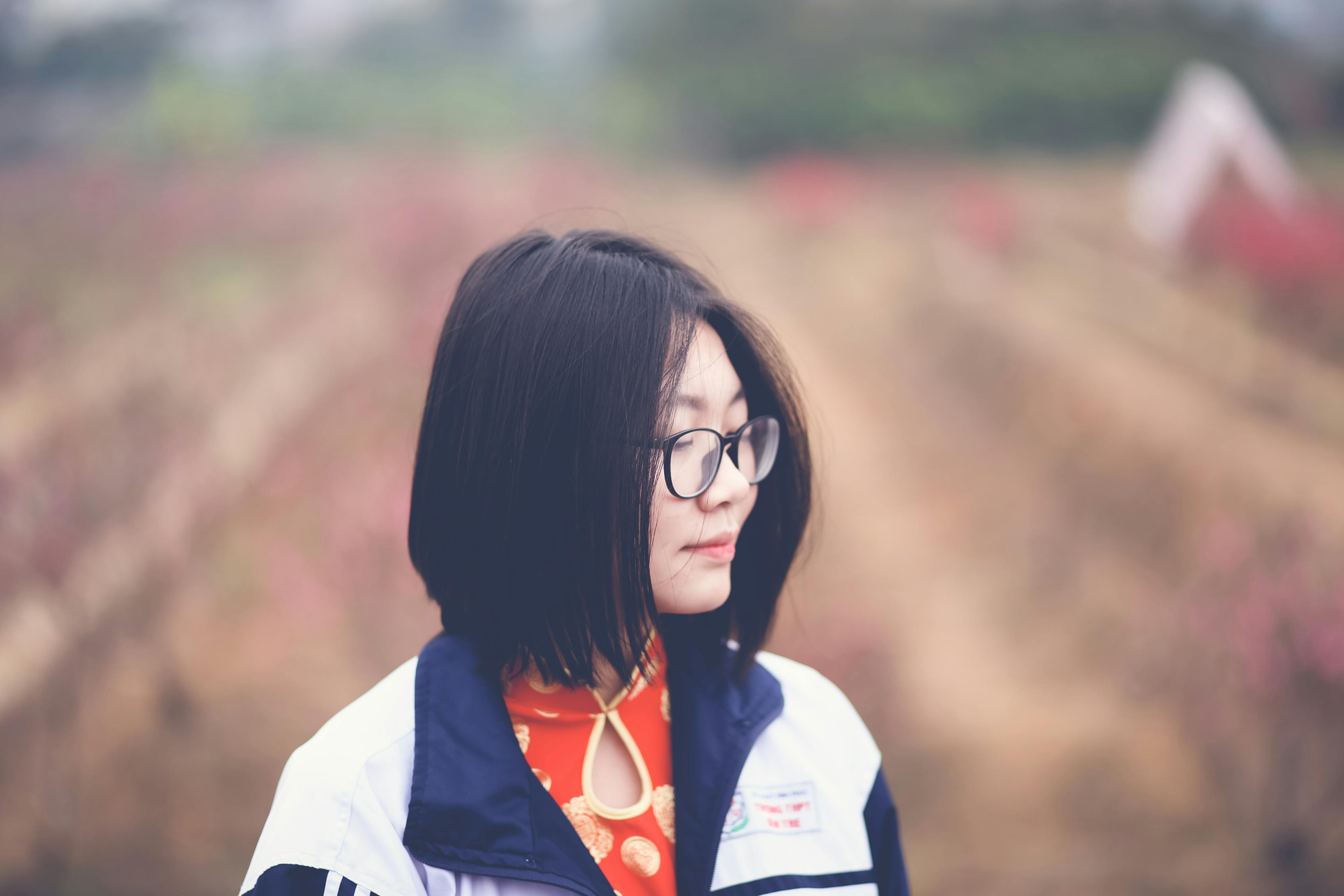 朵蜜演员，闪耀舞台的璀璨之星，展现无限魅力与光彩