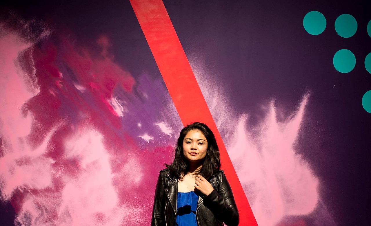 脱轨电影,重新定义电影艺术的边界与无限可能