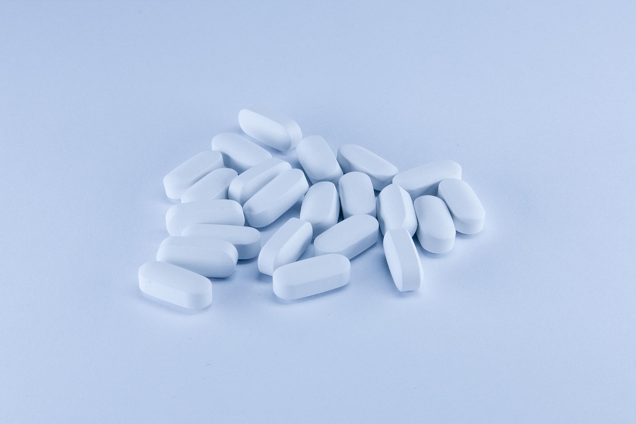 新冠病毒最新症状详解,影响、应对及深入了解