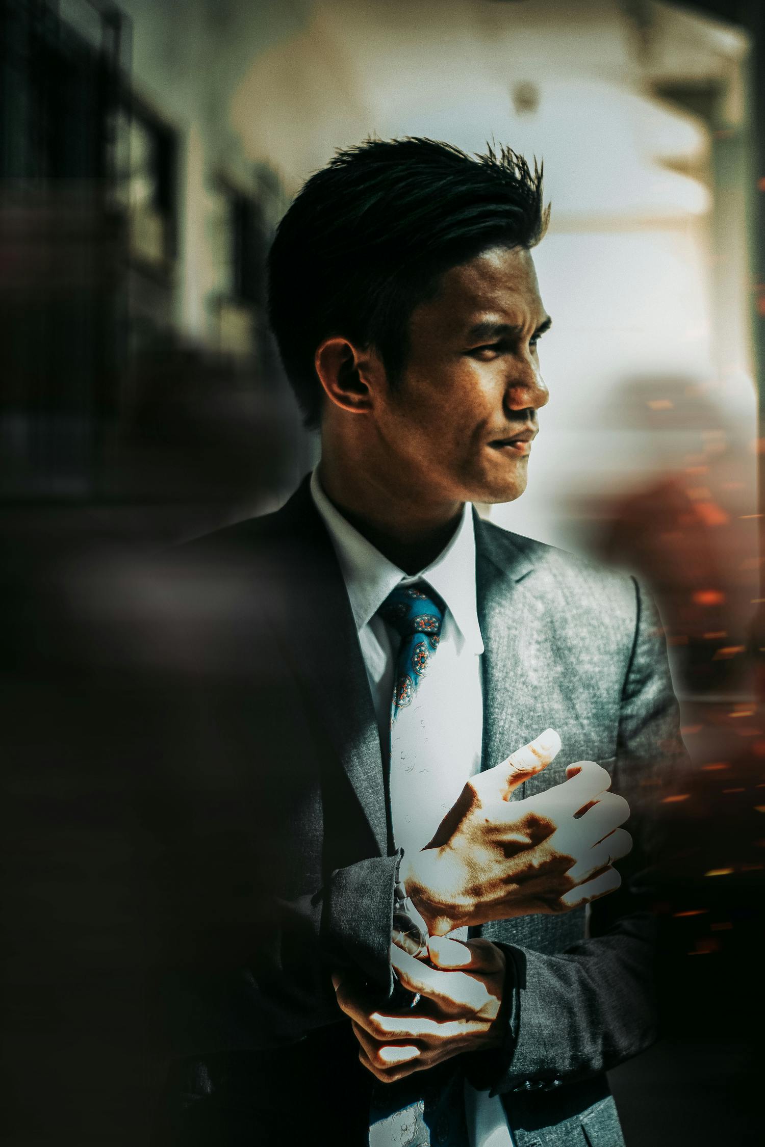 韩国电影教授,引领电影教育的先锋人物,探索电影艺术的领军者