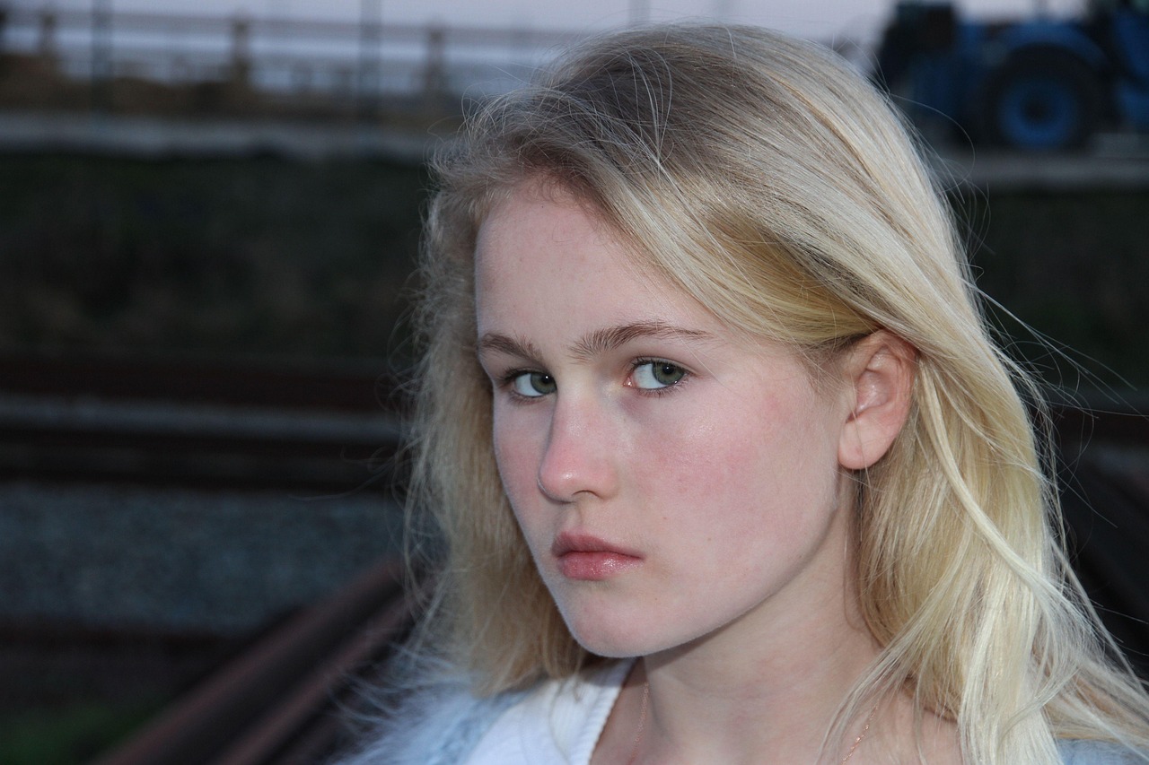 天赋与关注之间的微妙关系,长得像明星的小孩的成长故事