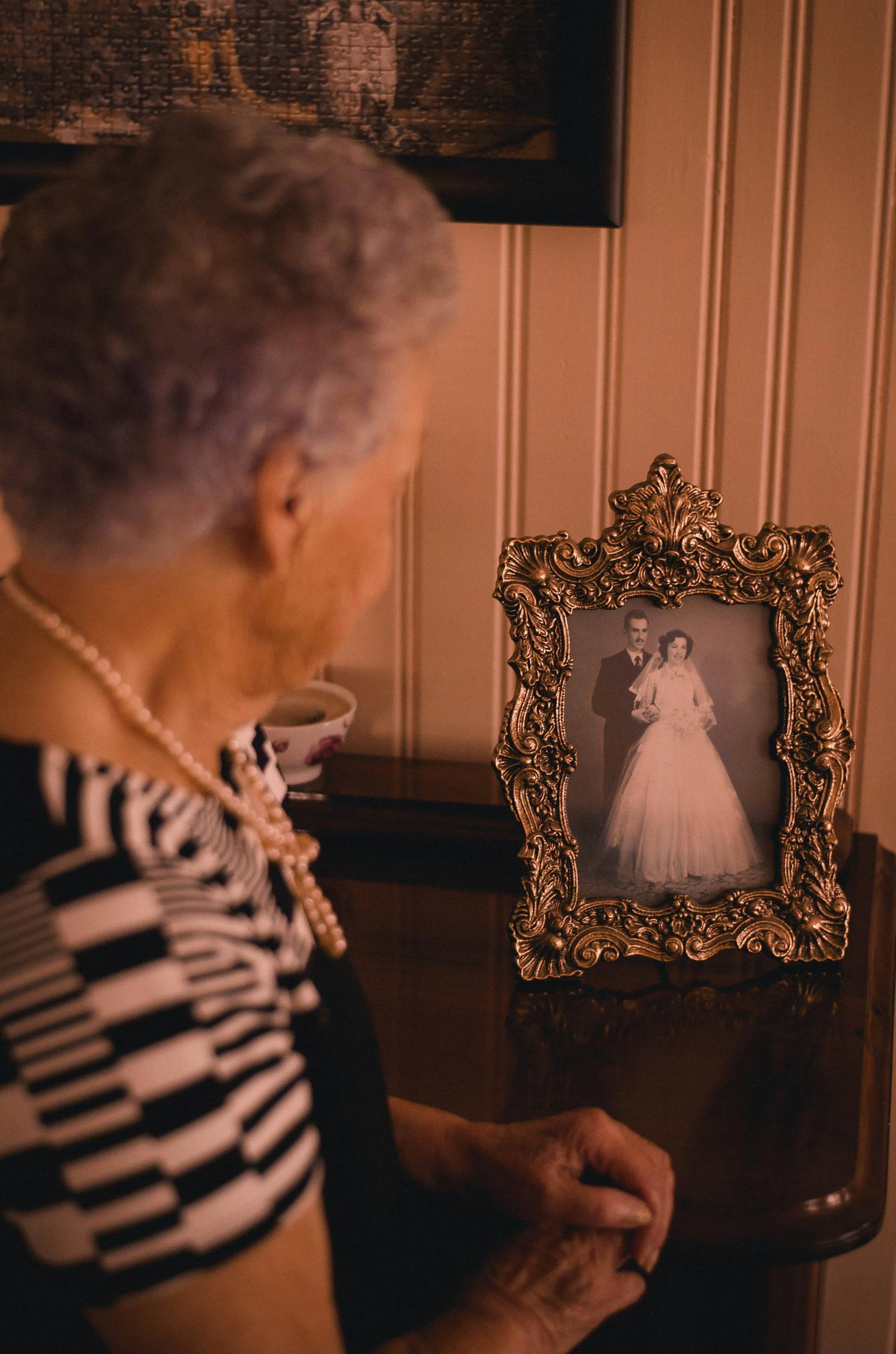 载得有情人演员表及角色深度解析揭秘