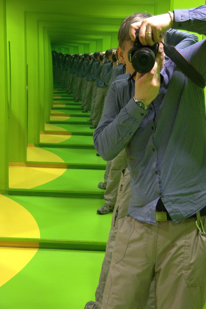 探索镜子背后的无限可能,镜比赛盛宴开启!