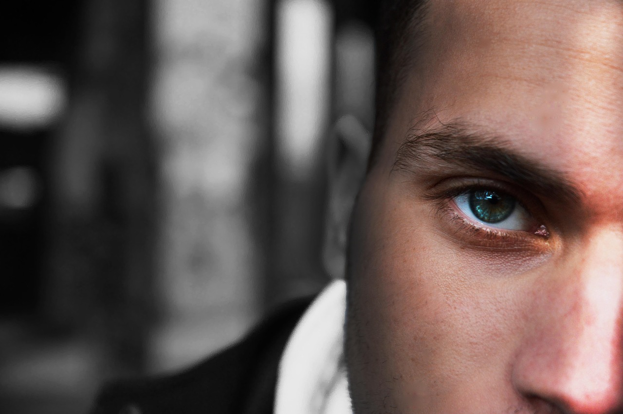 杨铁,影视界的璀璨之光