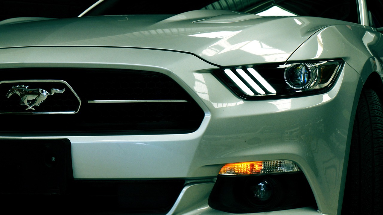 奔驰新款商用车辆,先锋力量重塑行业标准