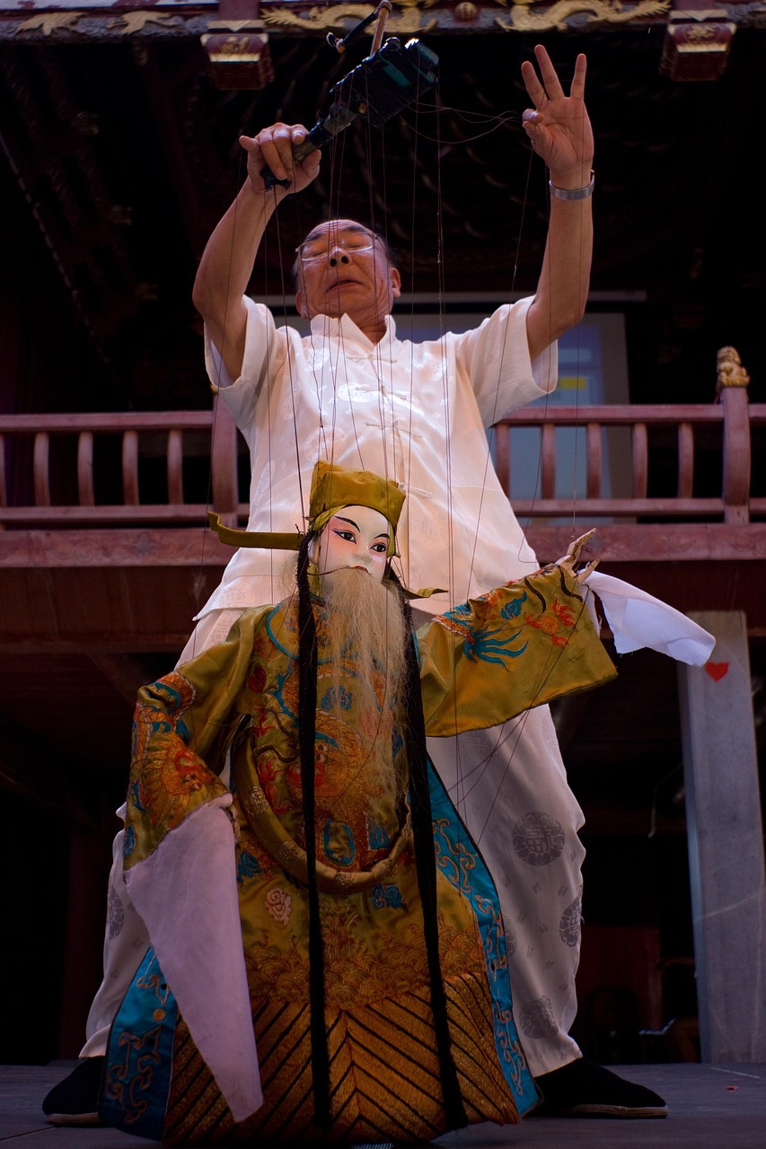 贺灵榣,星光璀璨的表演艺术家