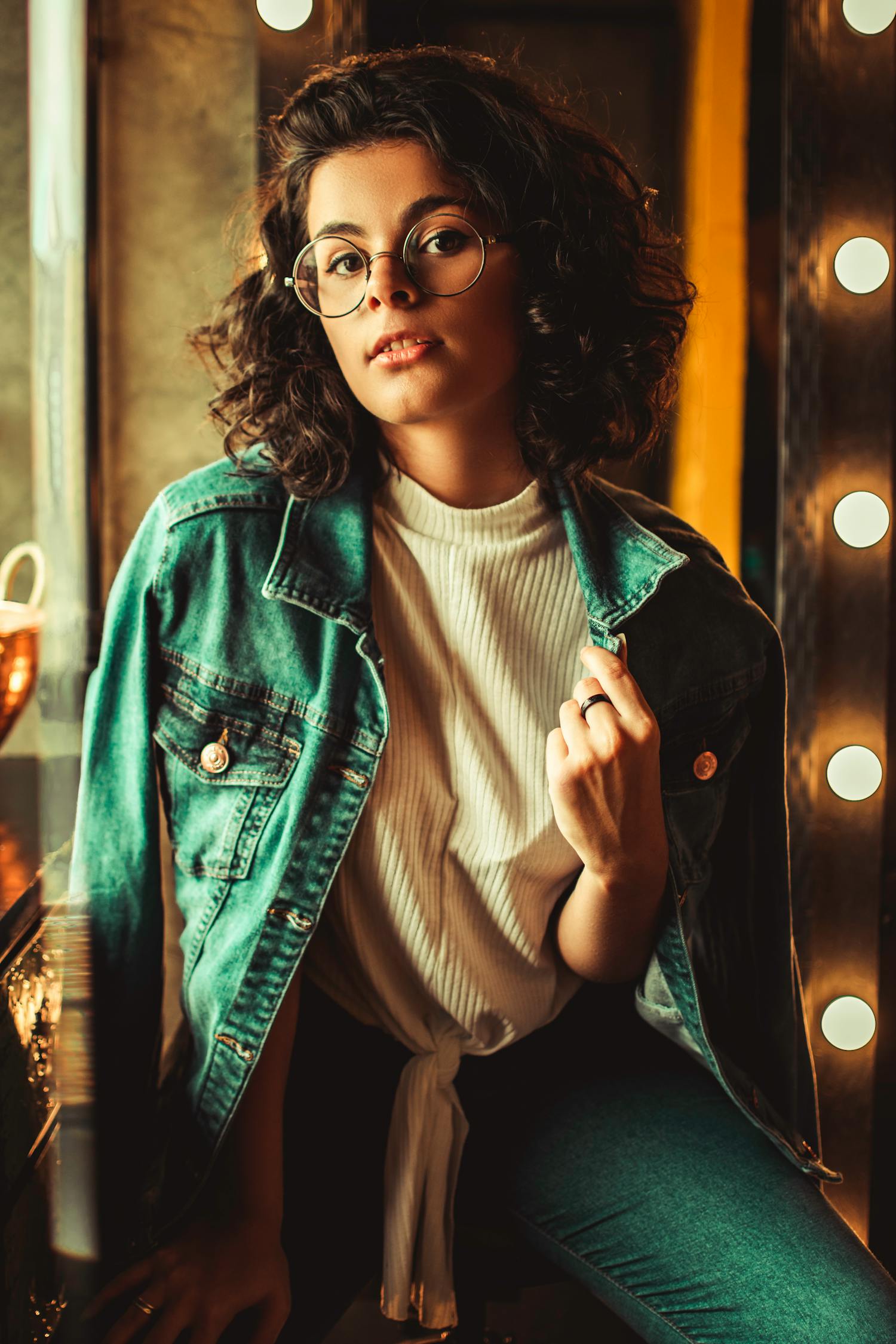 幕后英雄揭秘，绝对控制演员表塑造角色魅力风采