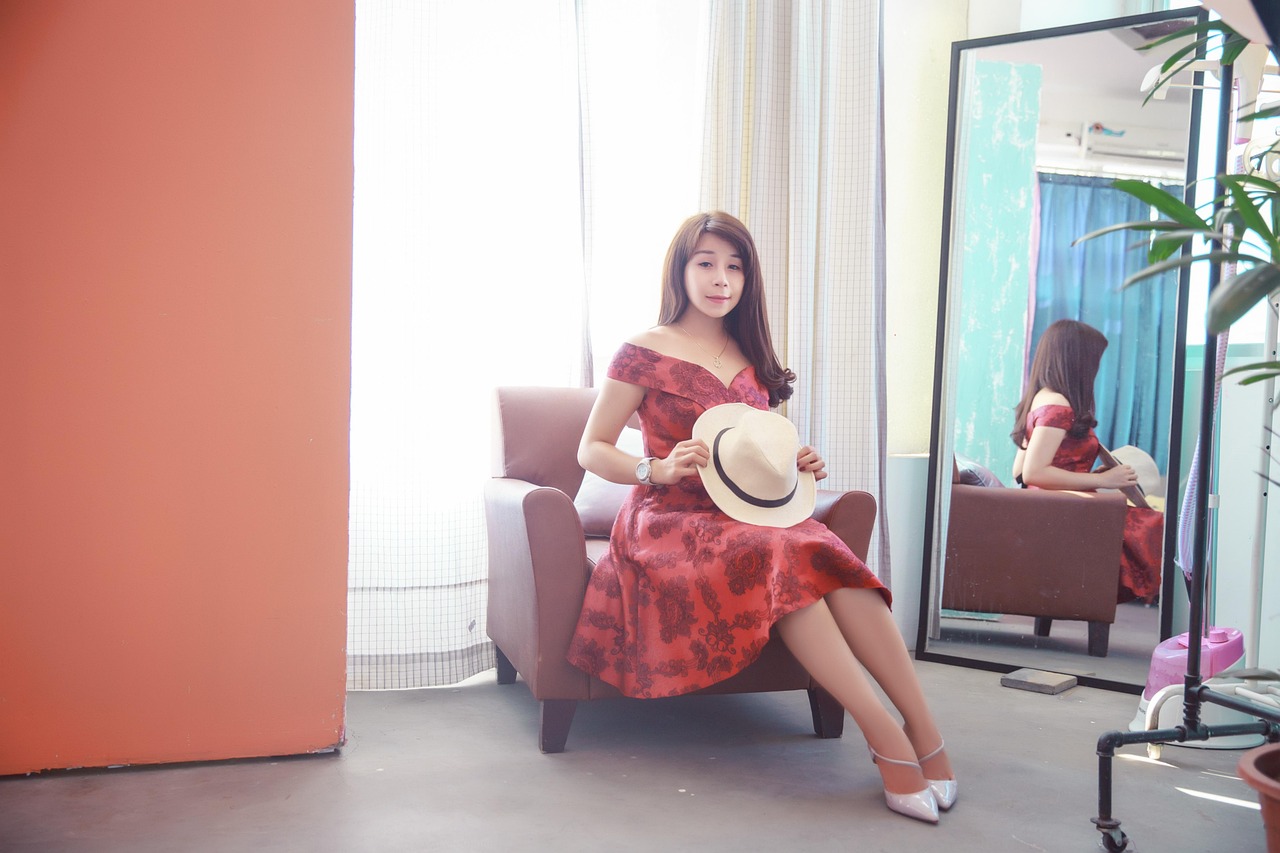 动漫美女,魅力四溢的无限世界