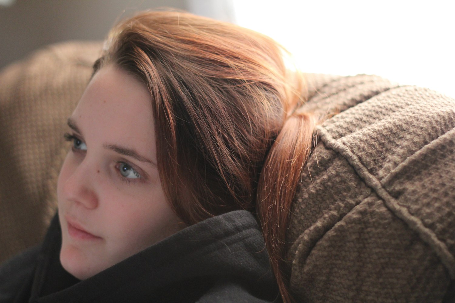 女明星放屁背后的公众形象与生理现象探讨