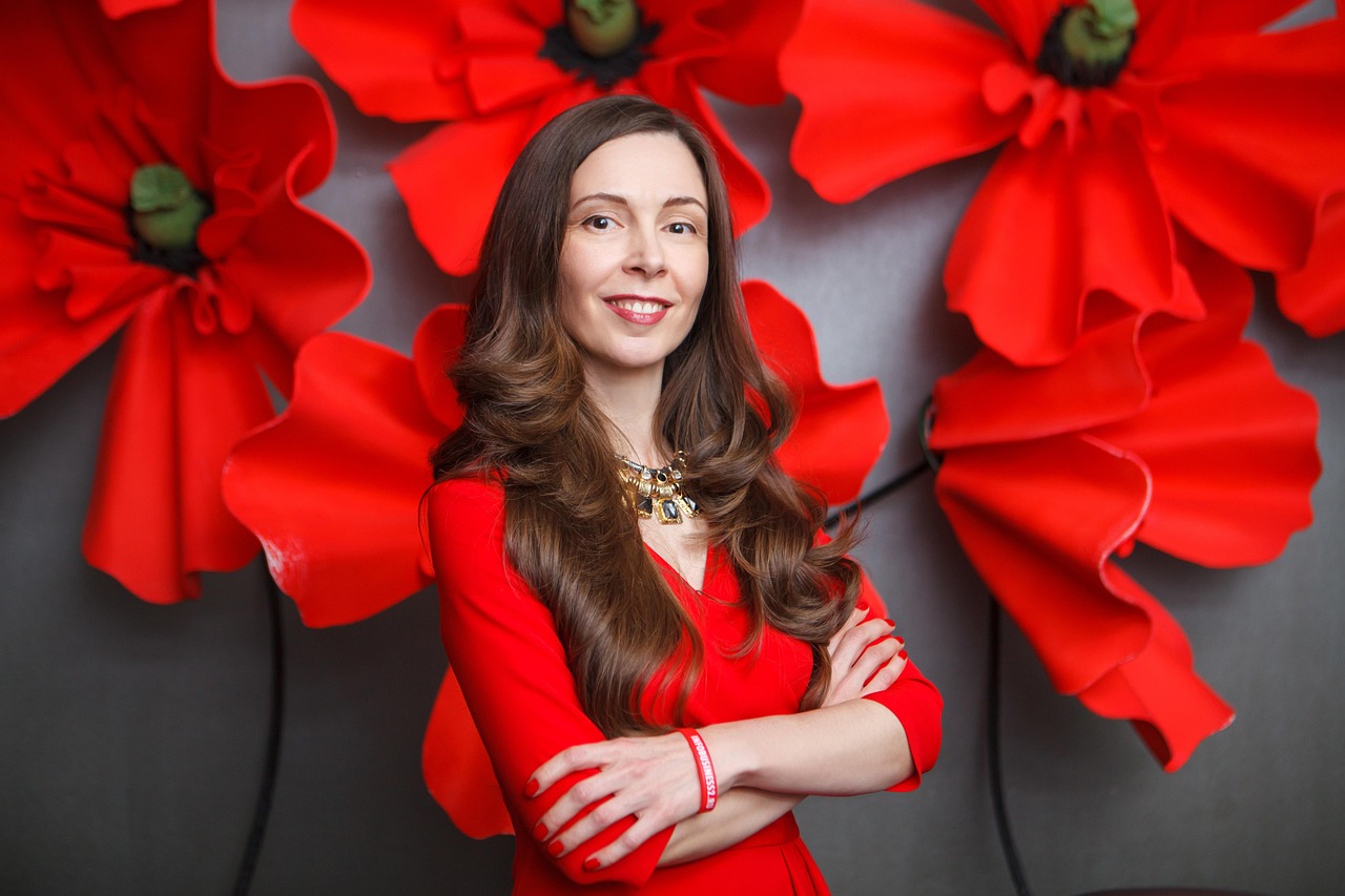 动漫女生头像时尚潮流与个人魅力的完美结合，帅气头像展现独特风采