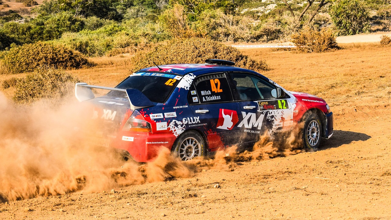 汽车拨河比赛,速度与力量的巅峰对决视频!