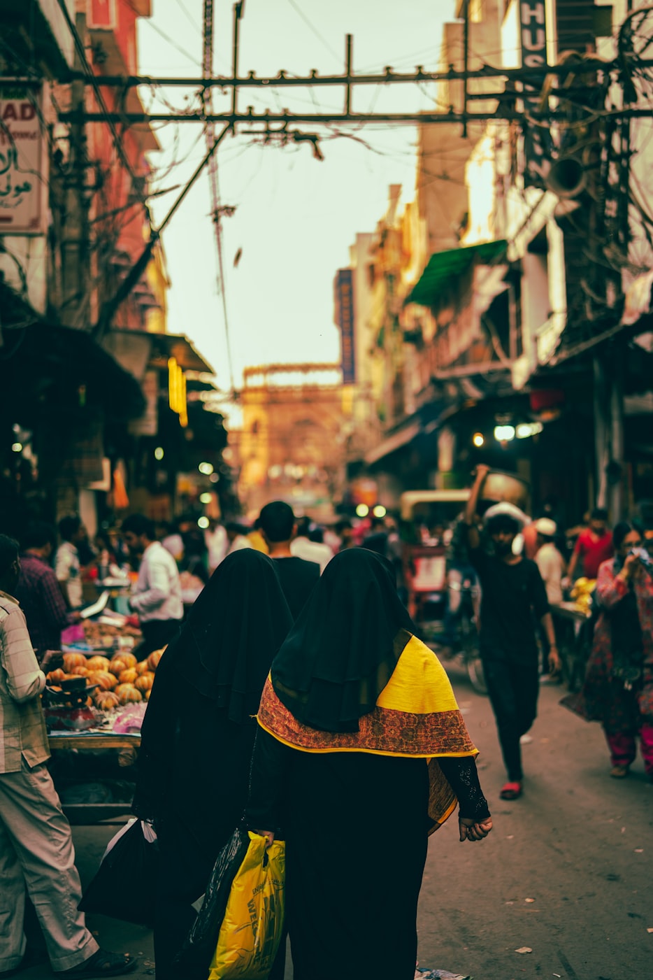 被舍弃的人们,边缘群体的生存挣扎与探索