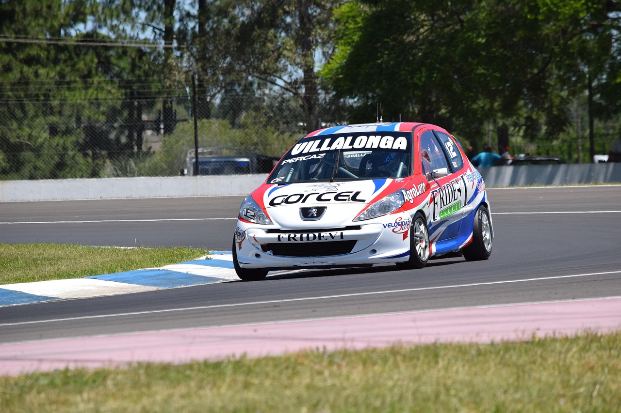 小鹏汽车价格,市场竞争中的优势与价值体现解析