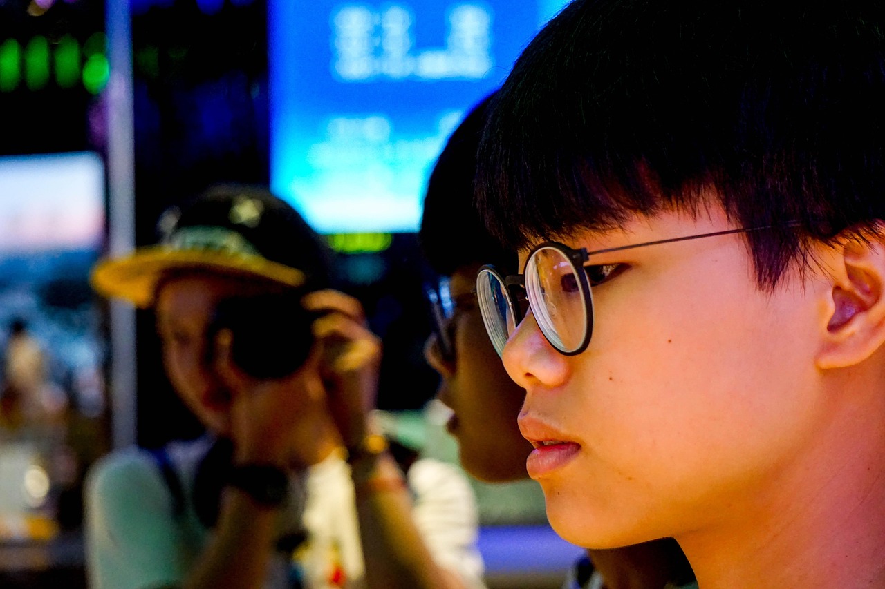 无法忍受电影秋瓷炫,深度反思与探讨