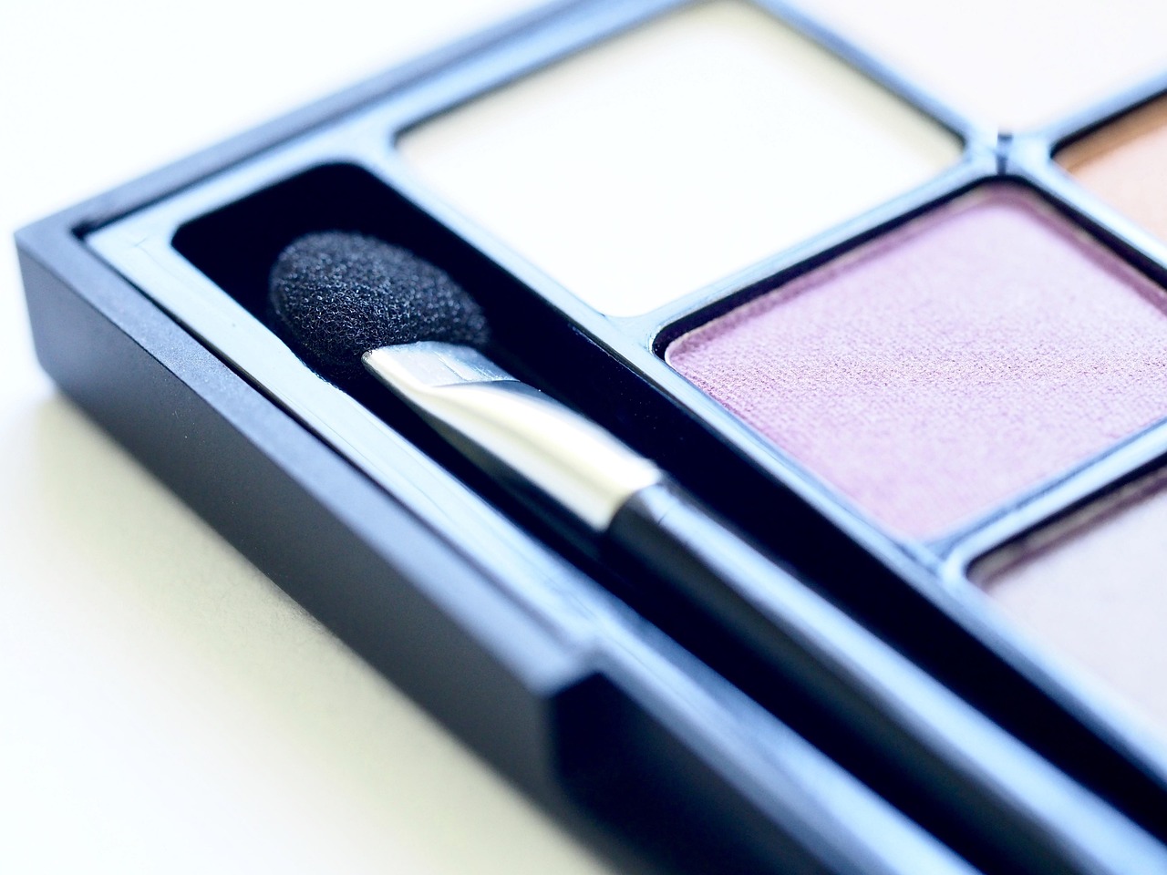 娇兰新款口红,时尚魅力的极致诠释