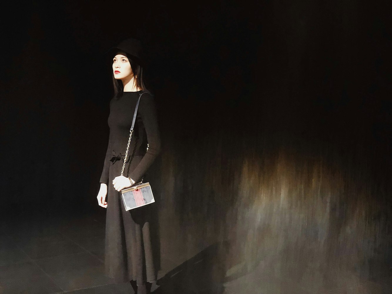 逆境中的坚韧与真实,明星遭遇黑料的心酸历程