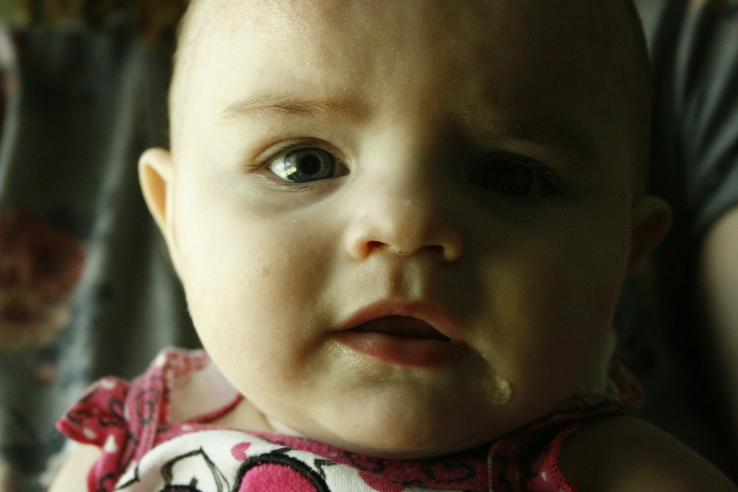 宝宝看电视的最佳时机与注意事项,几个月可以开始观看?