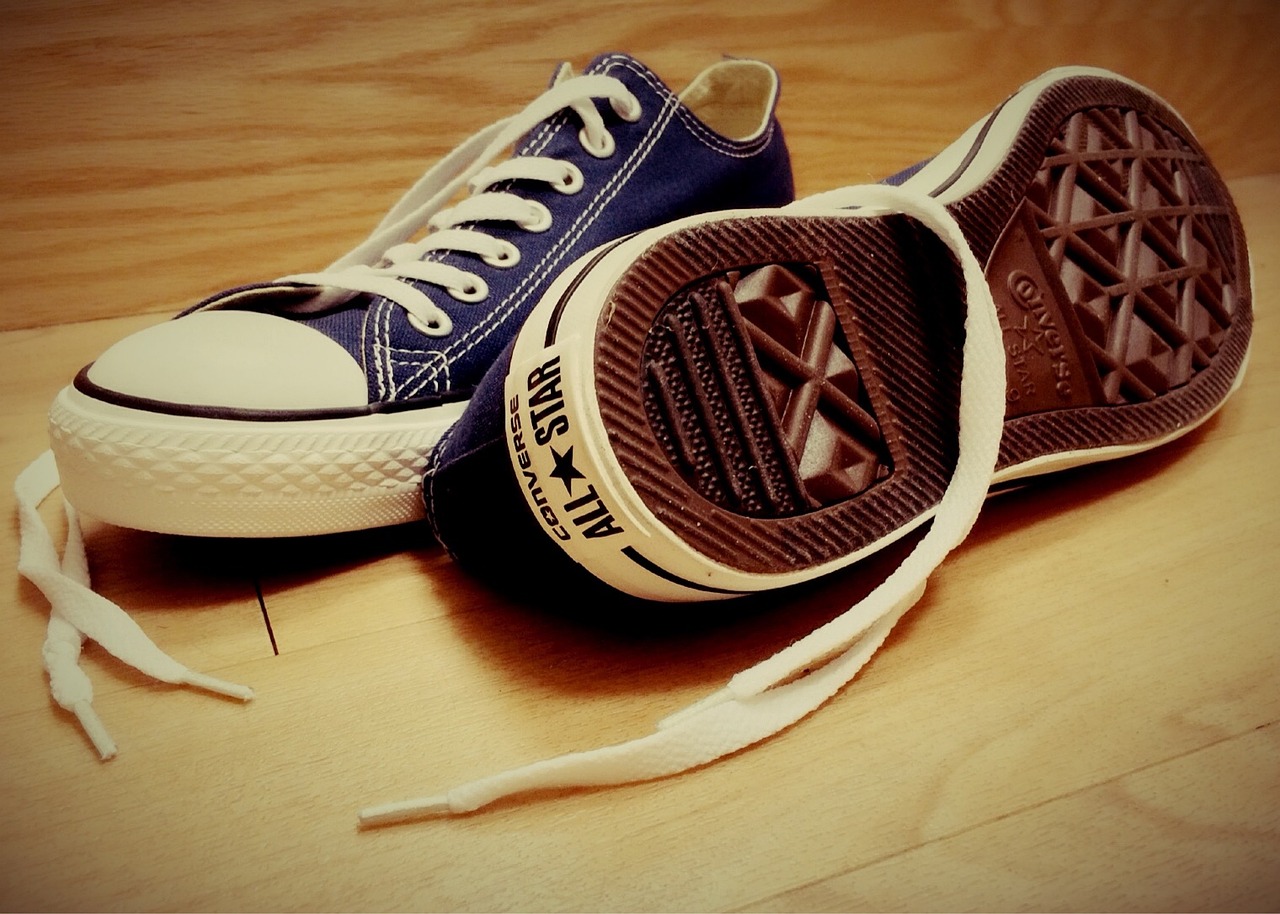 最新鞋款时尚潮流推荐，潮流之选，新品必选