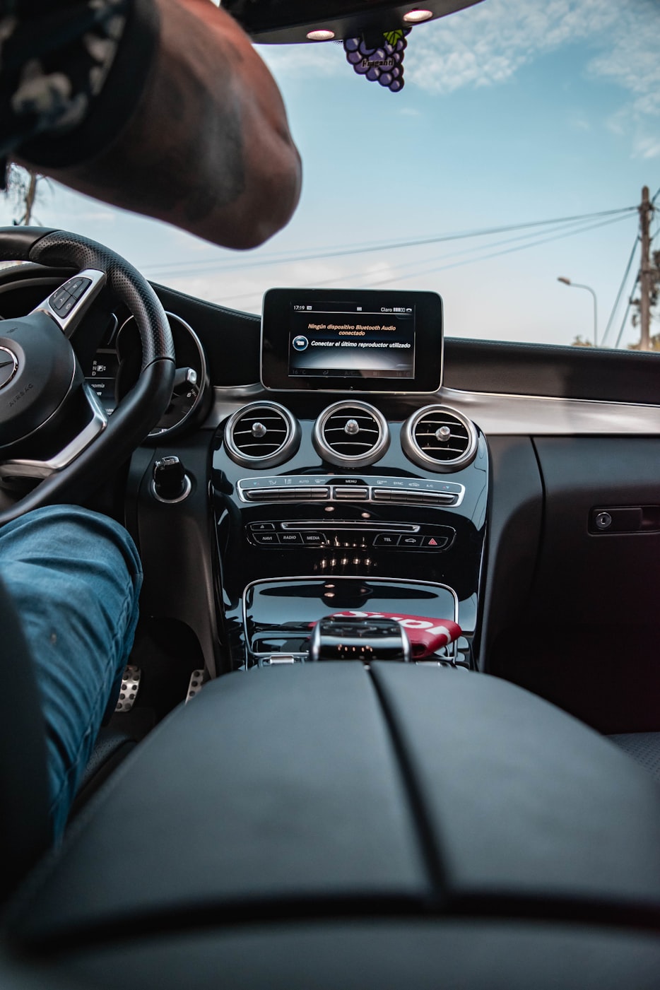 最新款汽车报价,引领未来的驾驶体验风潮