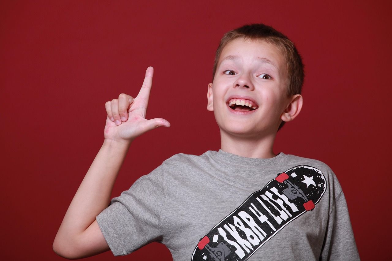 少年盾演员，青春的力量与无限可能