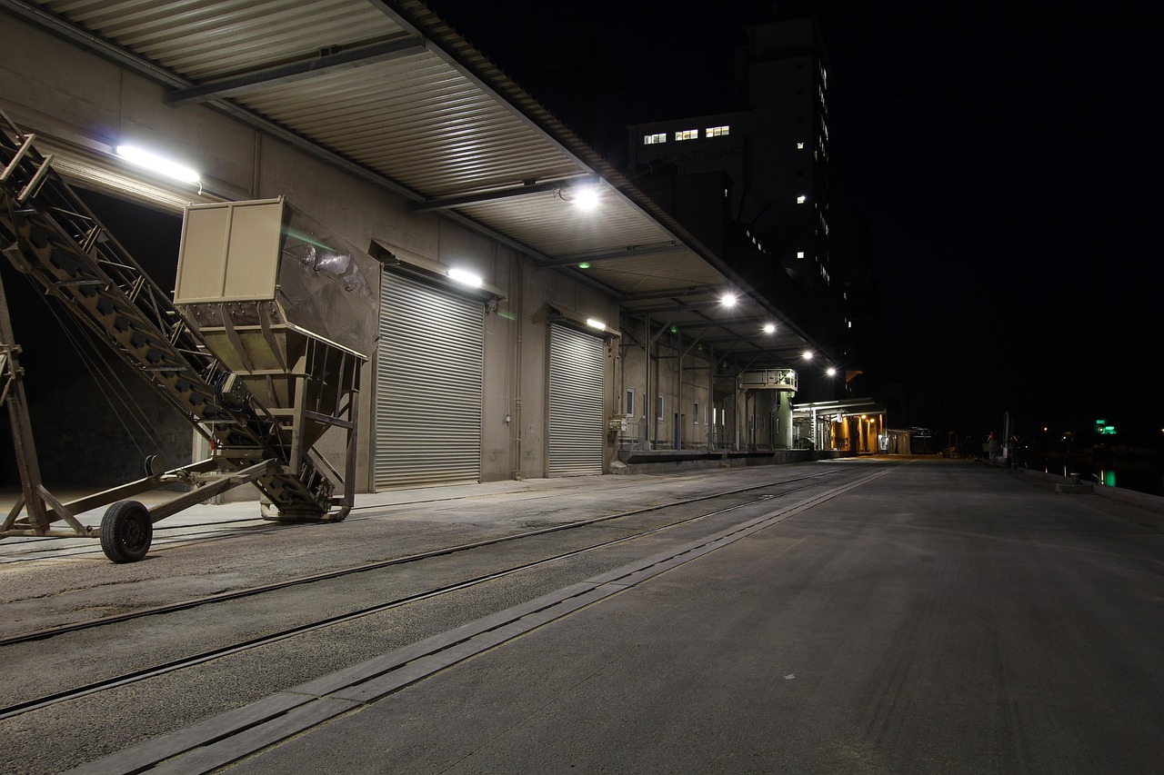 股票快讯，最新市场动态与行业深度分析