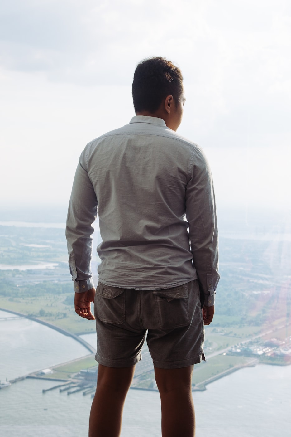 全球视野下的天鹅疫情动态观察与应对策略