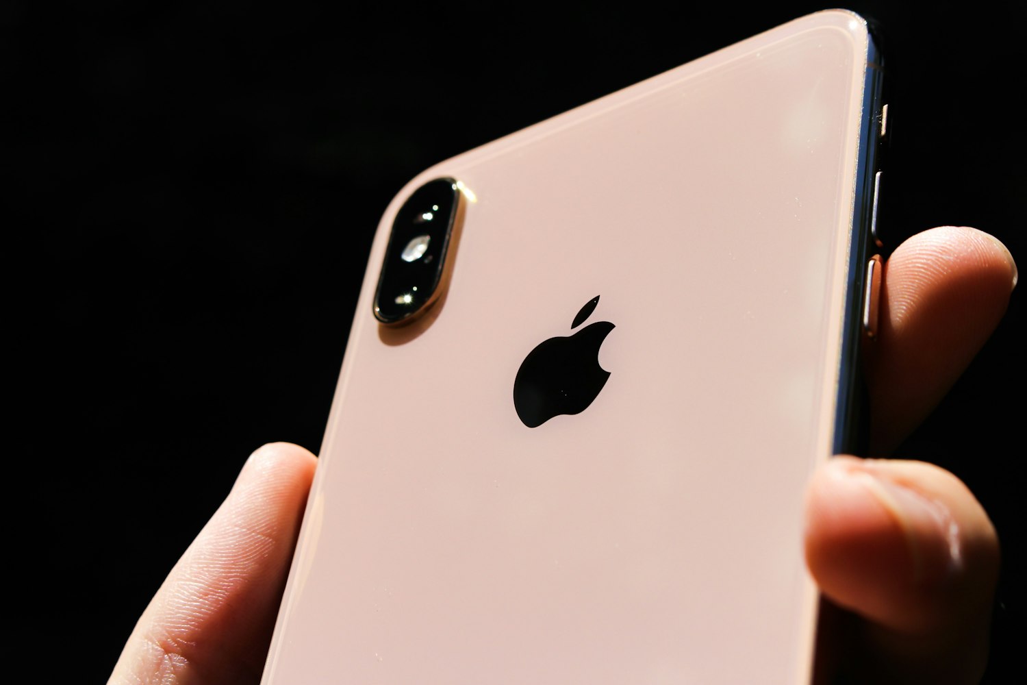 探索全新魅力，1024新款手机亮相