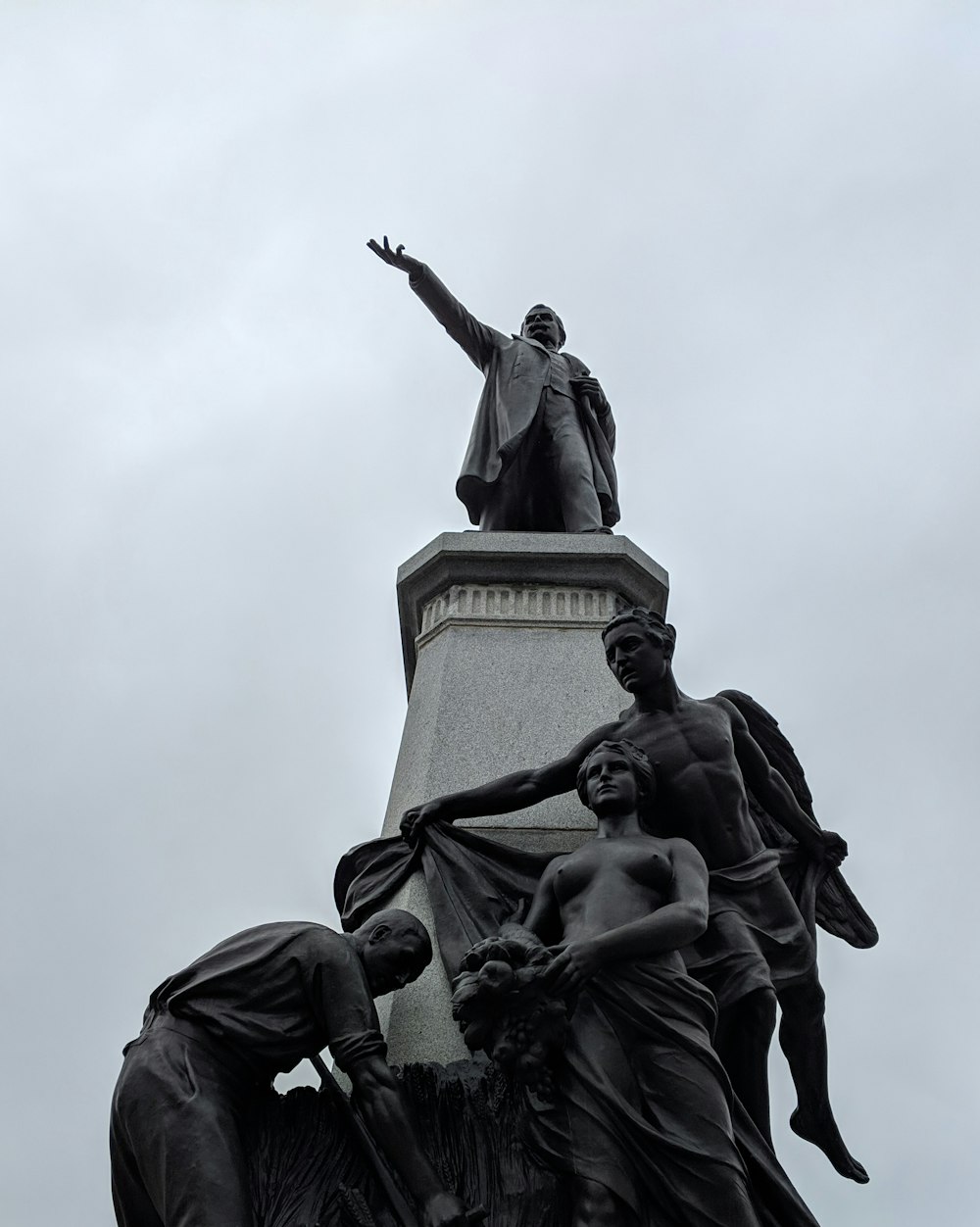 草溜社最新动态，探索前沿科技，引领潮流未来