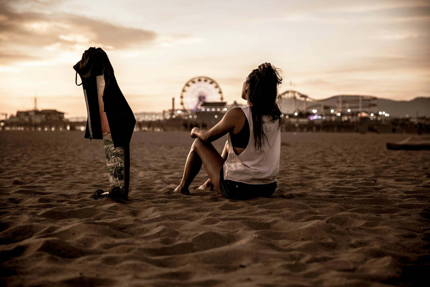 薛之谦演员歌词与图片的魅力展现