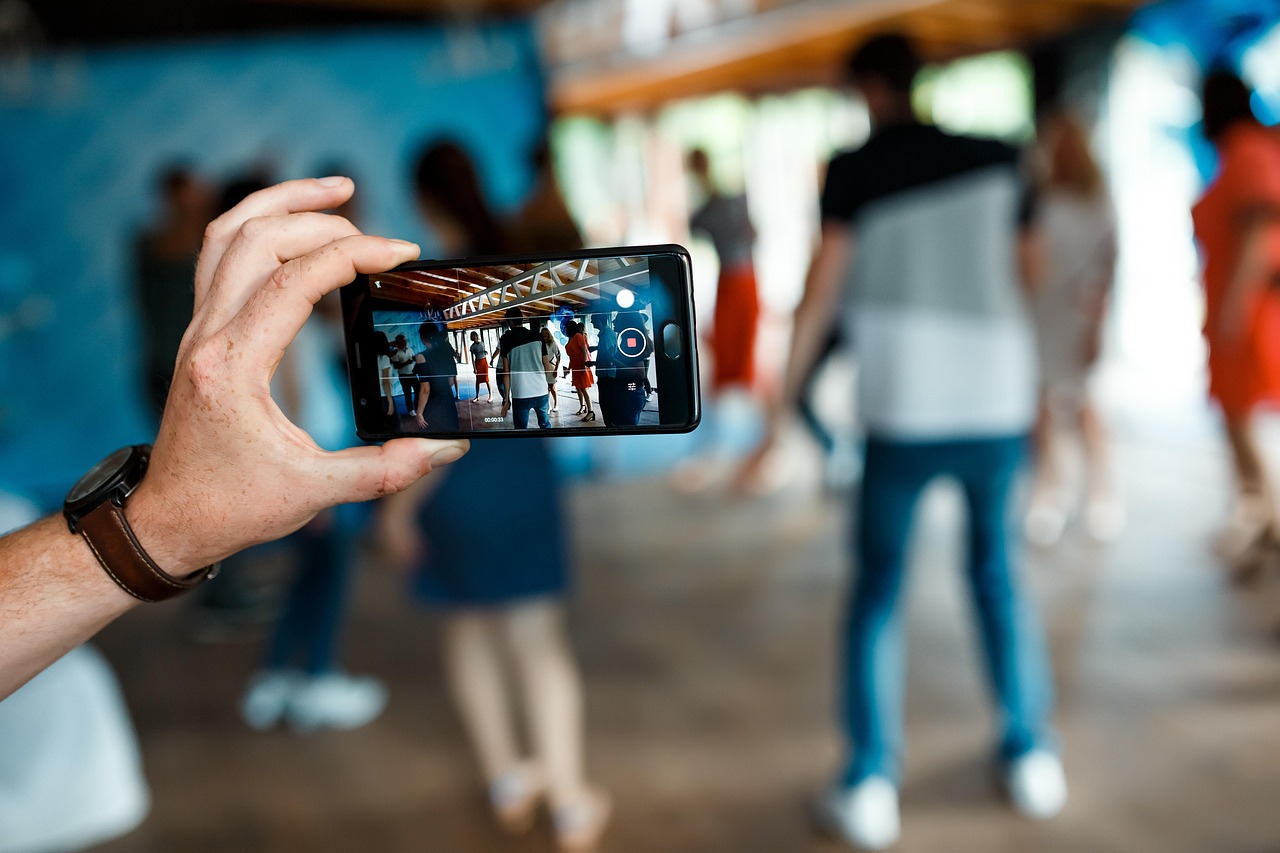 拼多多,电商巨头的资本运作与上市之路探究