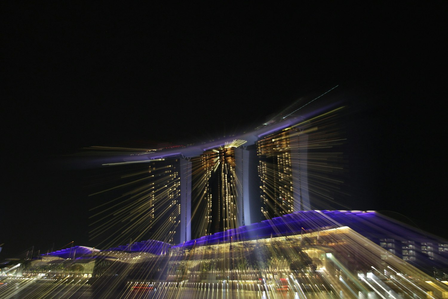 南沙金茂湾最新实景图，滨海生活新篇章，都市璀璨新体验